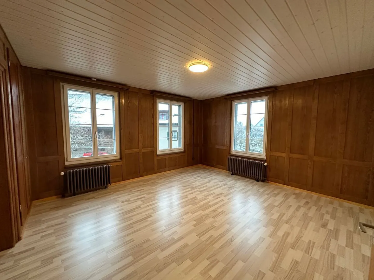 Appartement Charmant au Cœur du Village - Photo 2 sur 9