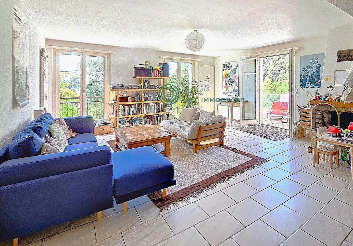 Charmantes Haus mit Turm - Foto 4 von 10