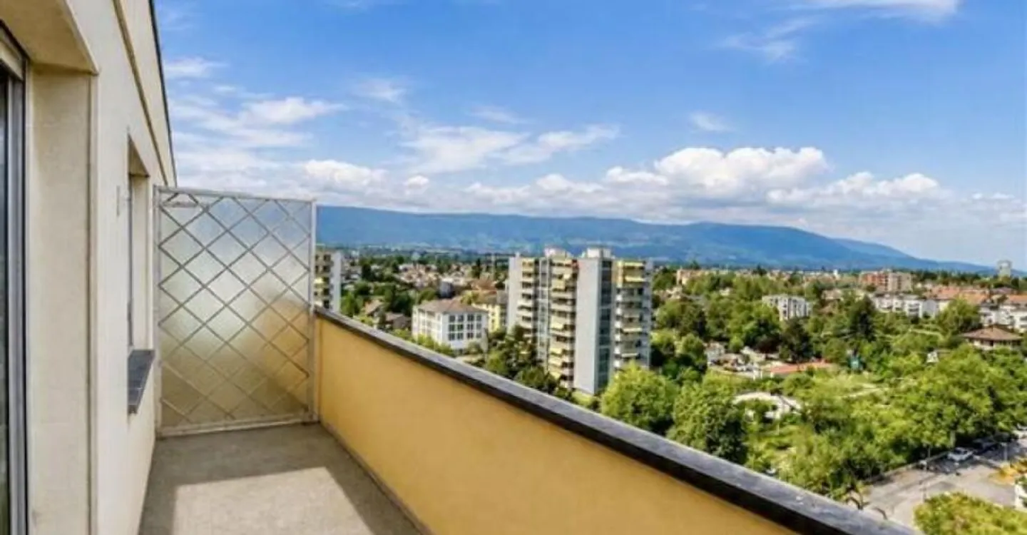4.5-room apartment on the top floor - Photo 7 of 13