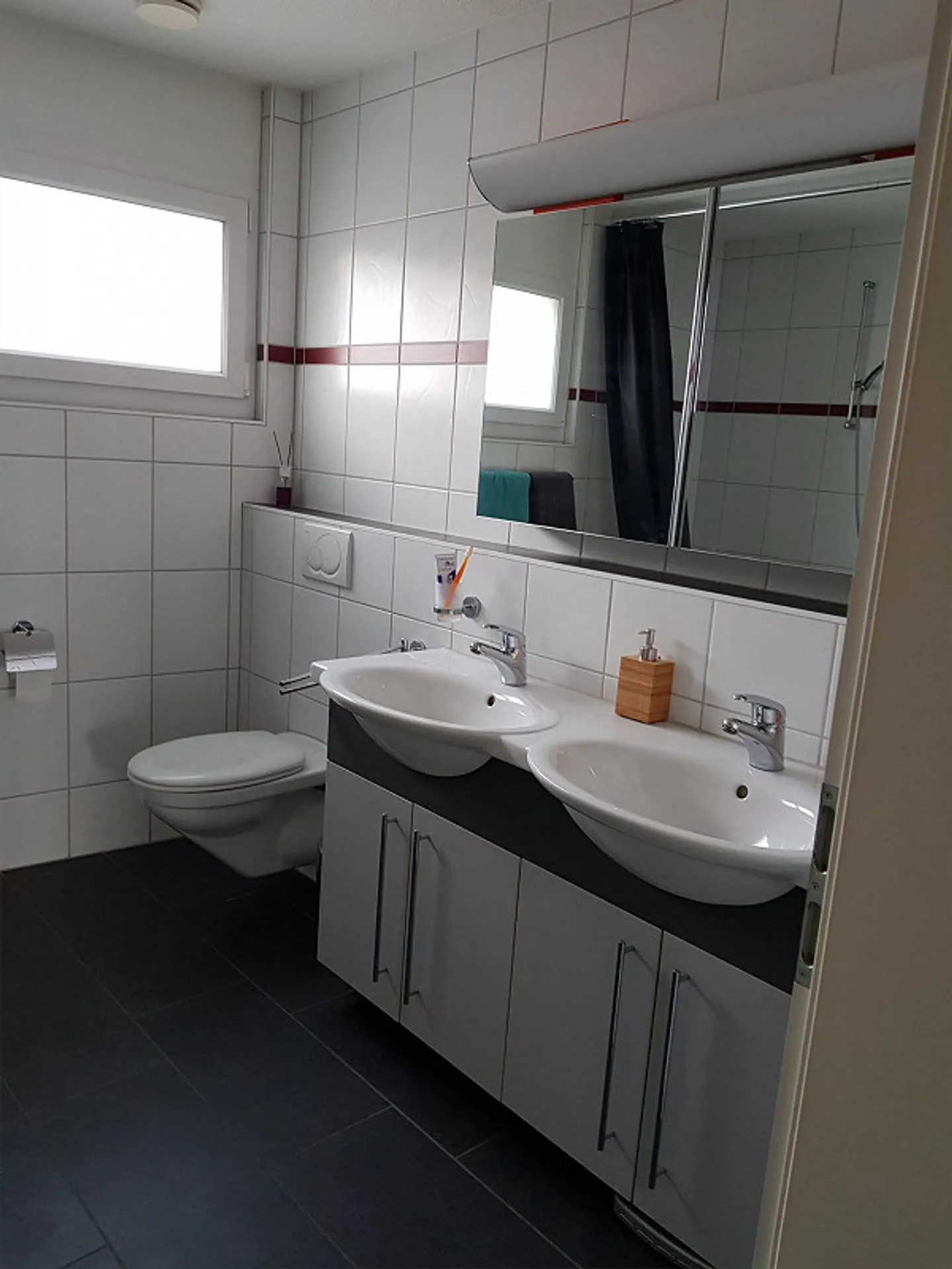 3.5 Room Apartment in Central Location - Photo 8 of 10