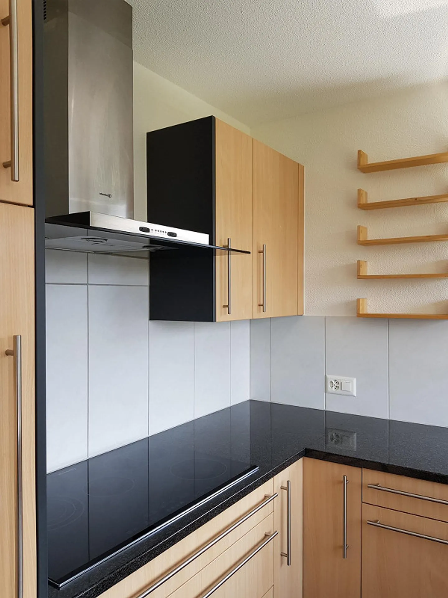 3.5 Room Apartment in Central Location - Photo 3 of 10