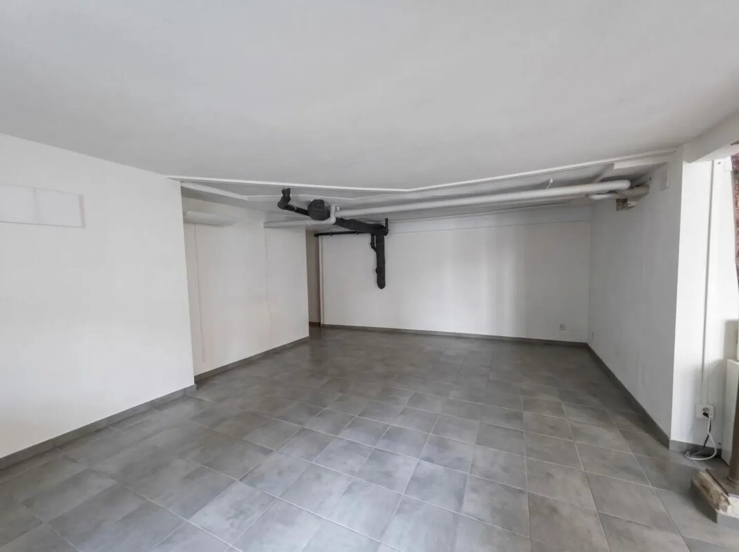 Studio, Office - Photo 1 of 7