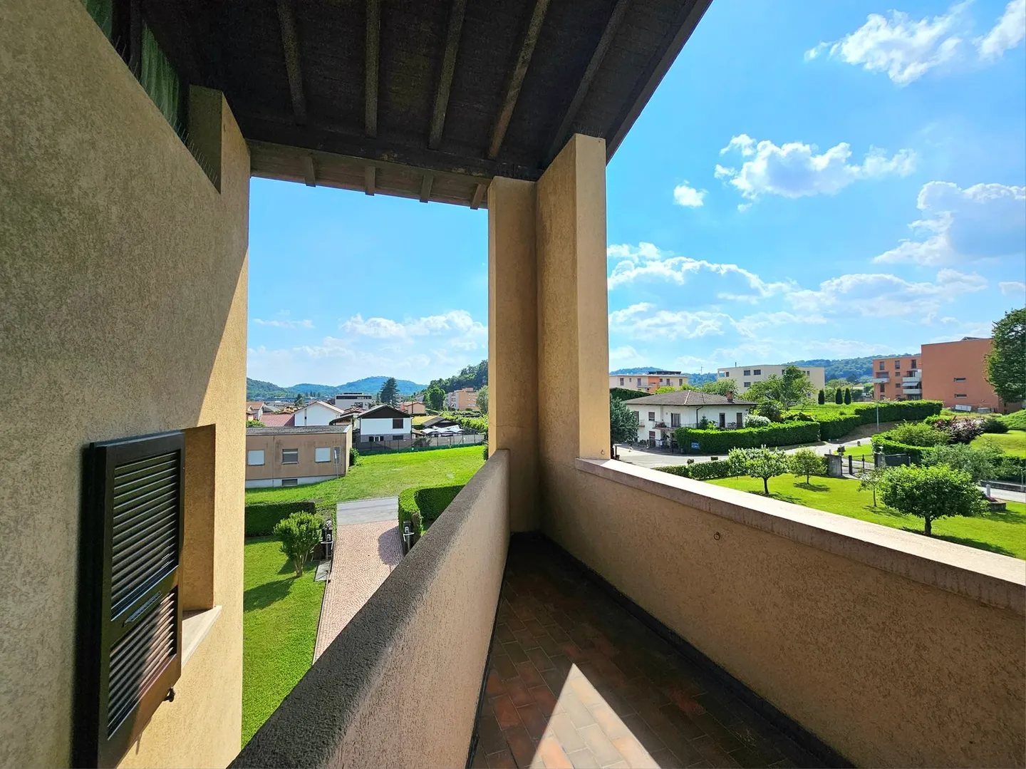 Maison individuelle confortable avec grand jardin et indices de construction importants à Stabio - Photo 17 sur 17