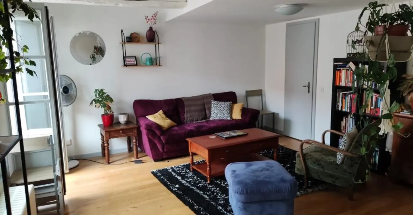 CHARMANT APPARTEMENT TRES BIEN SITUE ET AVEC CACHET - Foto 5 di 7