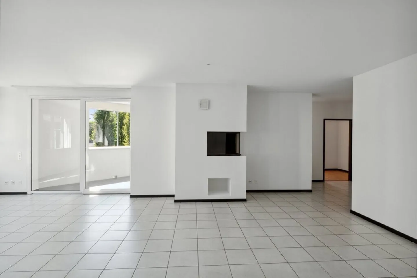 Spacieux 5.5 pièces près du centre de Bellinzone - Photo 5 sur 11