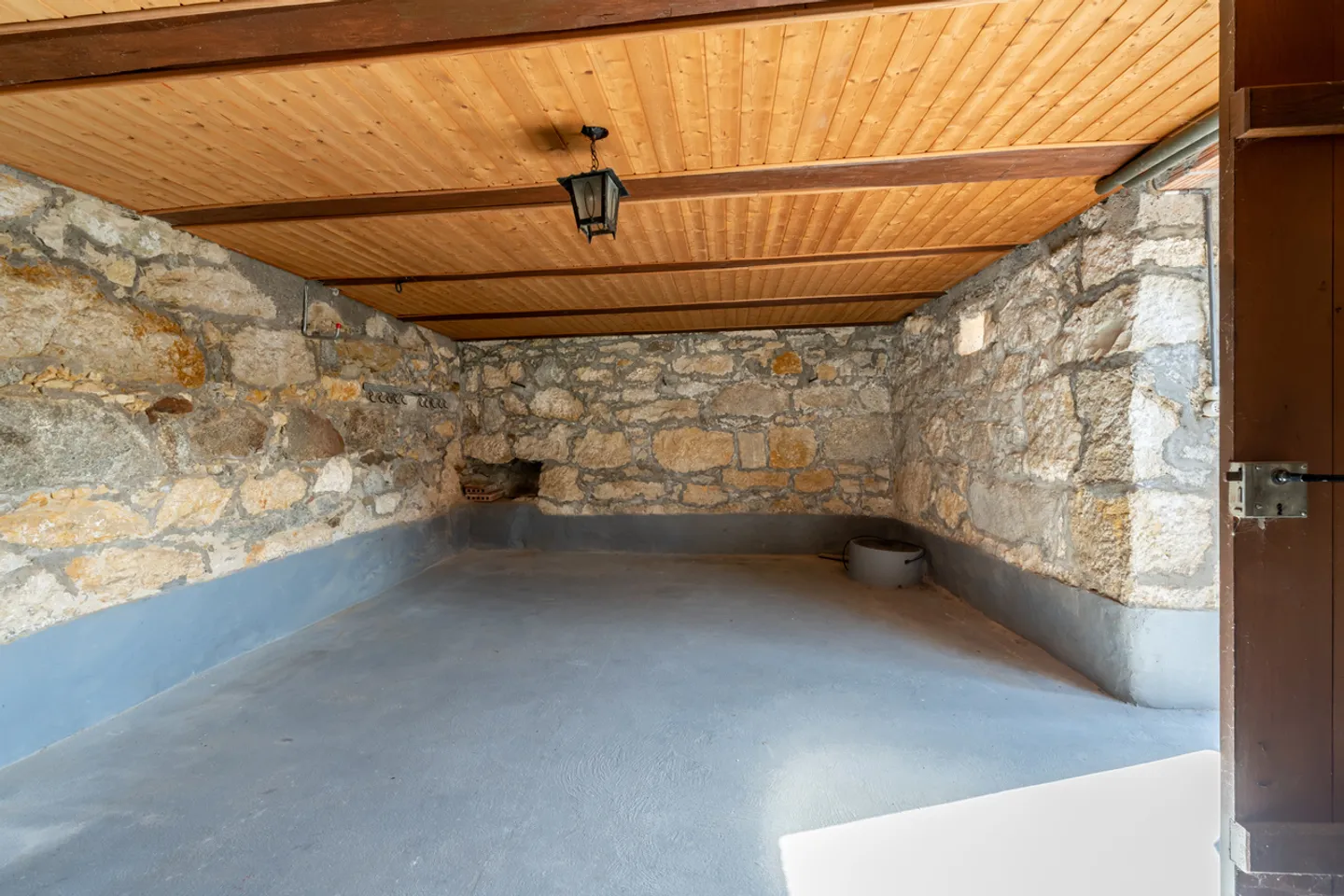 Casa di testa di fila caratteristica con giardino soleggiato - Foto 11 di 13