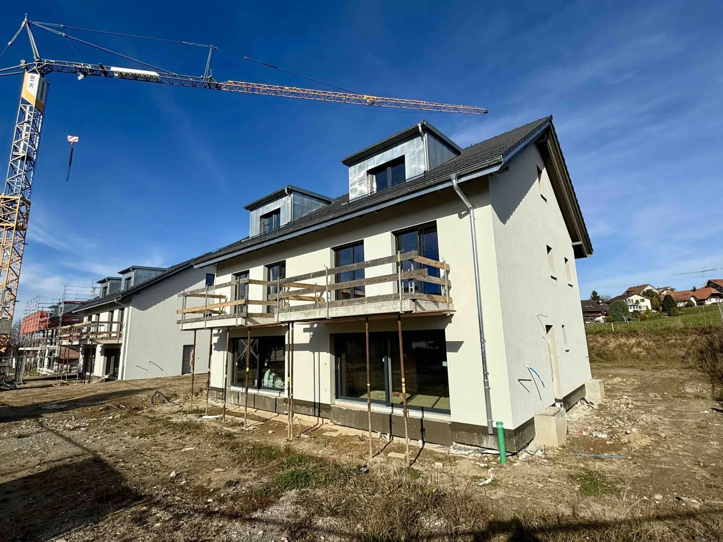 Modern living in idyllic location - Photo 2 of 8