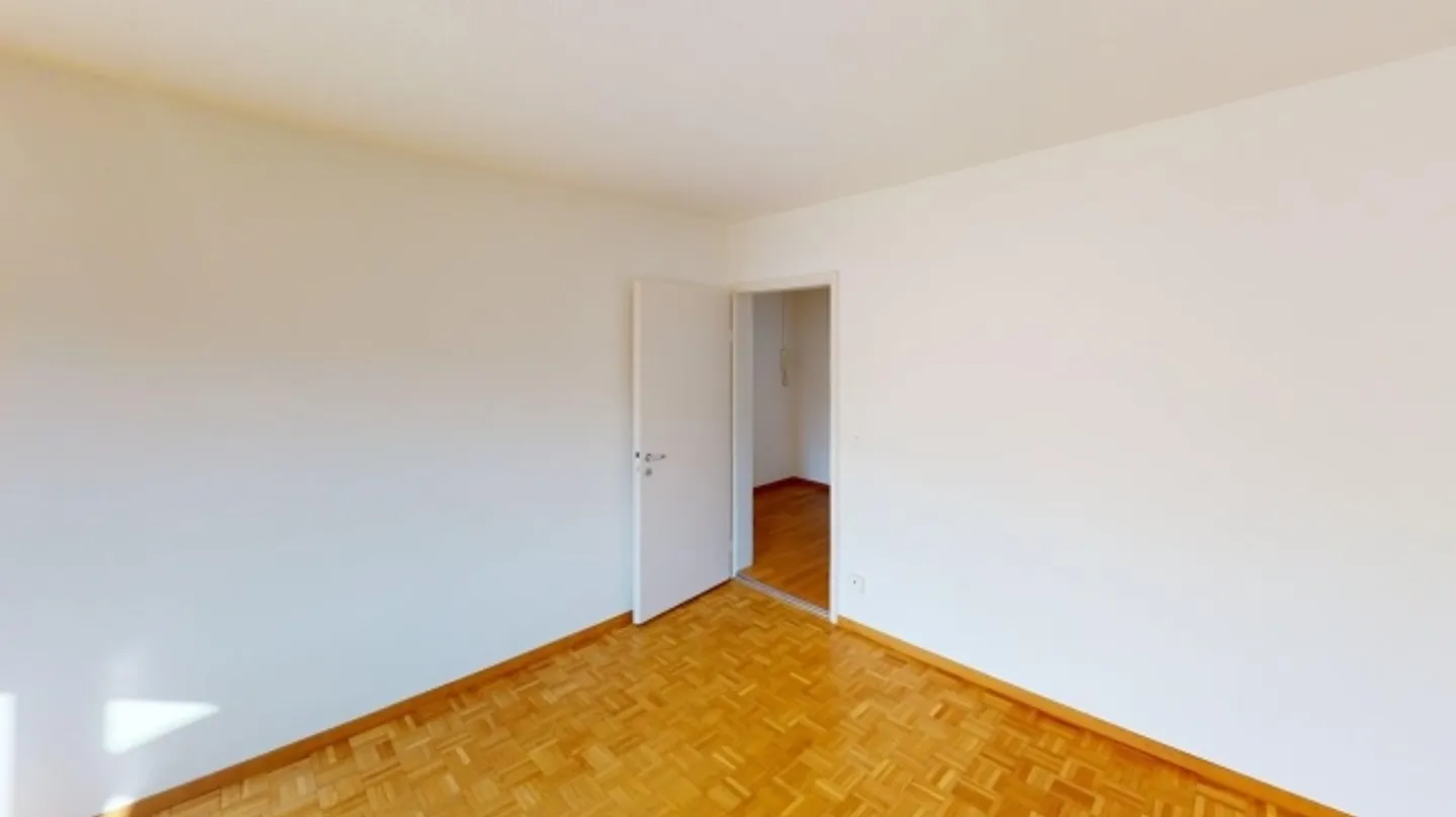 2-room apartment in the heart of Zurich - ENGLISH BELOW - Photo 3 of 9