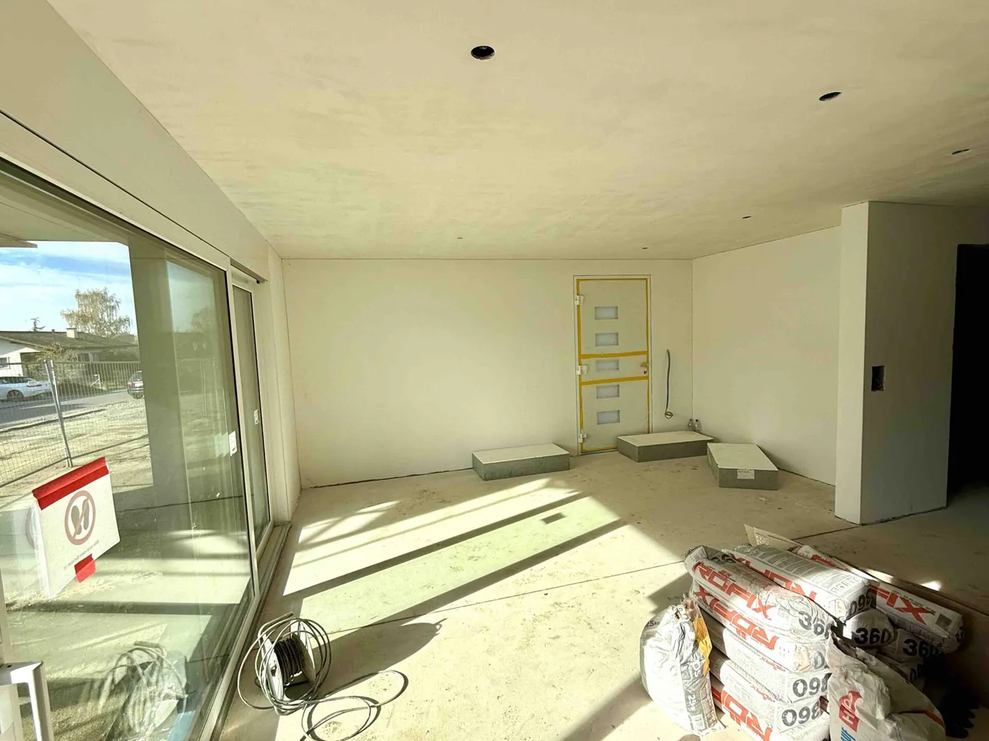 Modern living in idyllic location - Photo 6 of 8