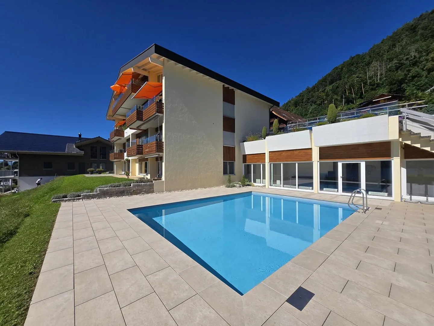 2 ½ Room Holiday Apartment, UG West in Oberhofen on Lake Thun! - Photo 8 of 13