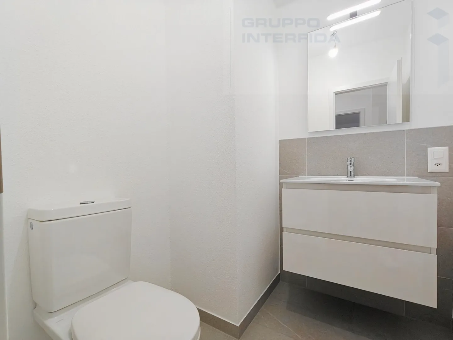 Appartamento ristrutturato in centro - Foto 8 di 8