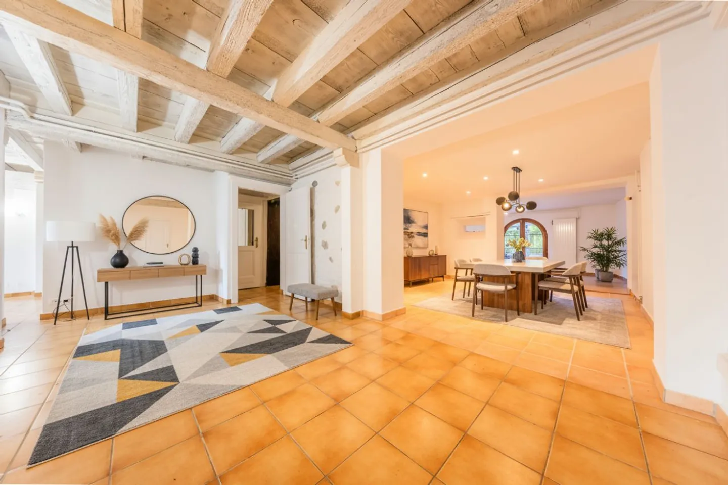 Casa di carattere del XVIII secolo - Foto 2 di 12