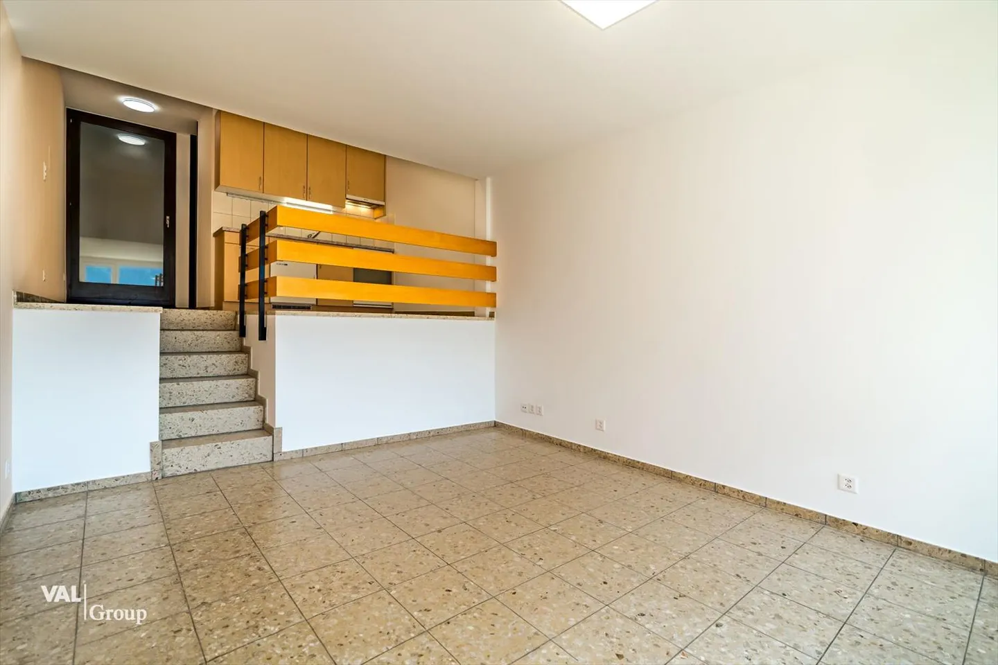 Attraktives Studio mit optimaler Raumaufteilung und Terrasse in ruhiger Lage - Foto 4 von 12