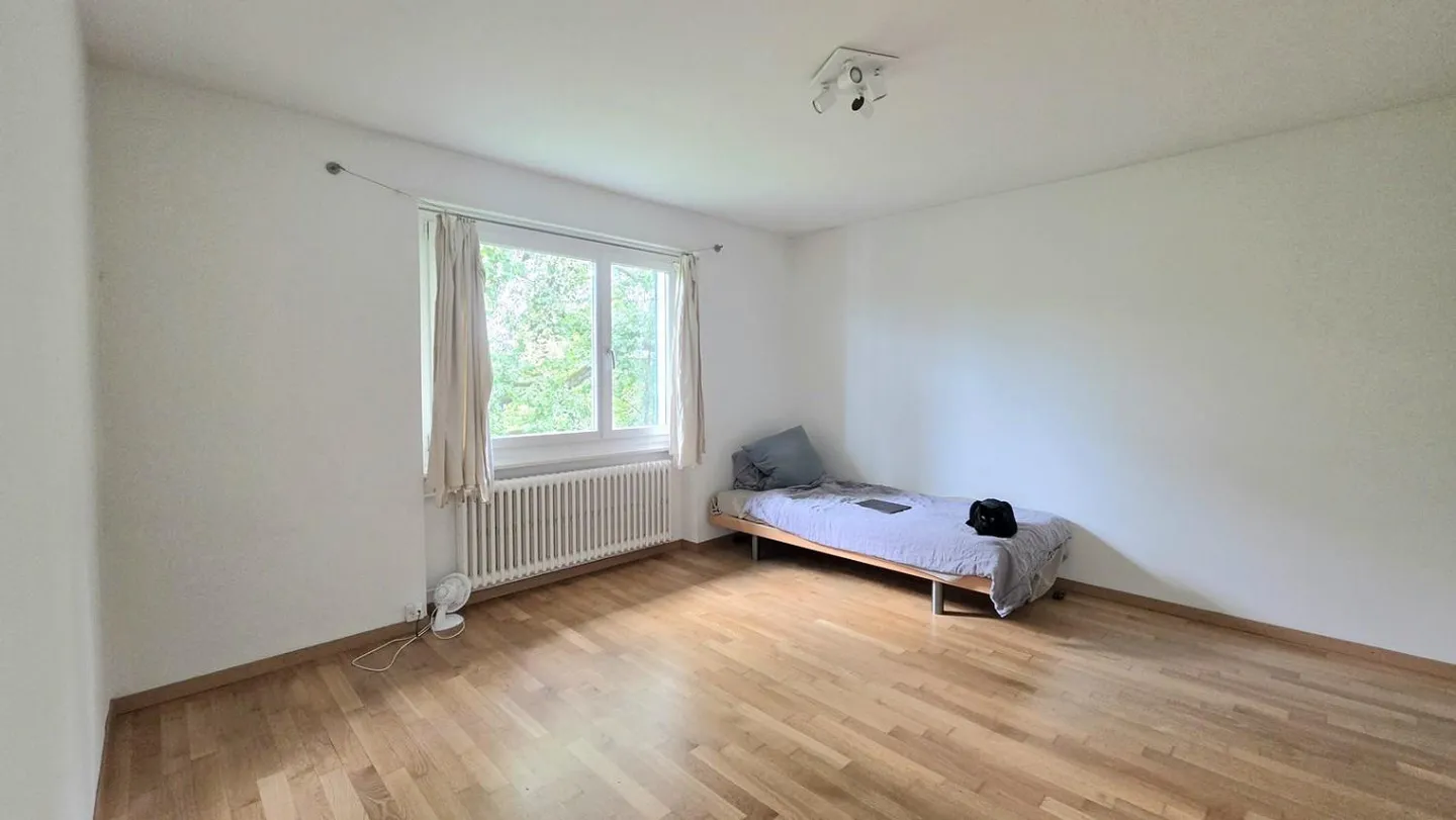 Charmante 5½ Zimmer Wohnung - Foto 9 von 12