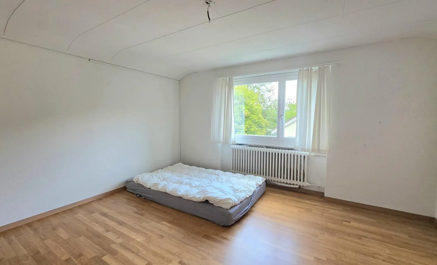 Charmante 5½ Zimmer Wohnung - Foto 10 von 12