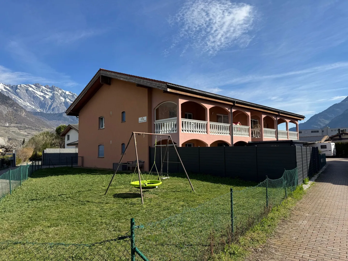 13261107 Saxon Duplex mit 4,5 Zimmern - Foto 1 von 2