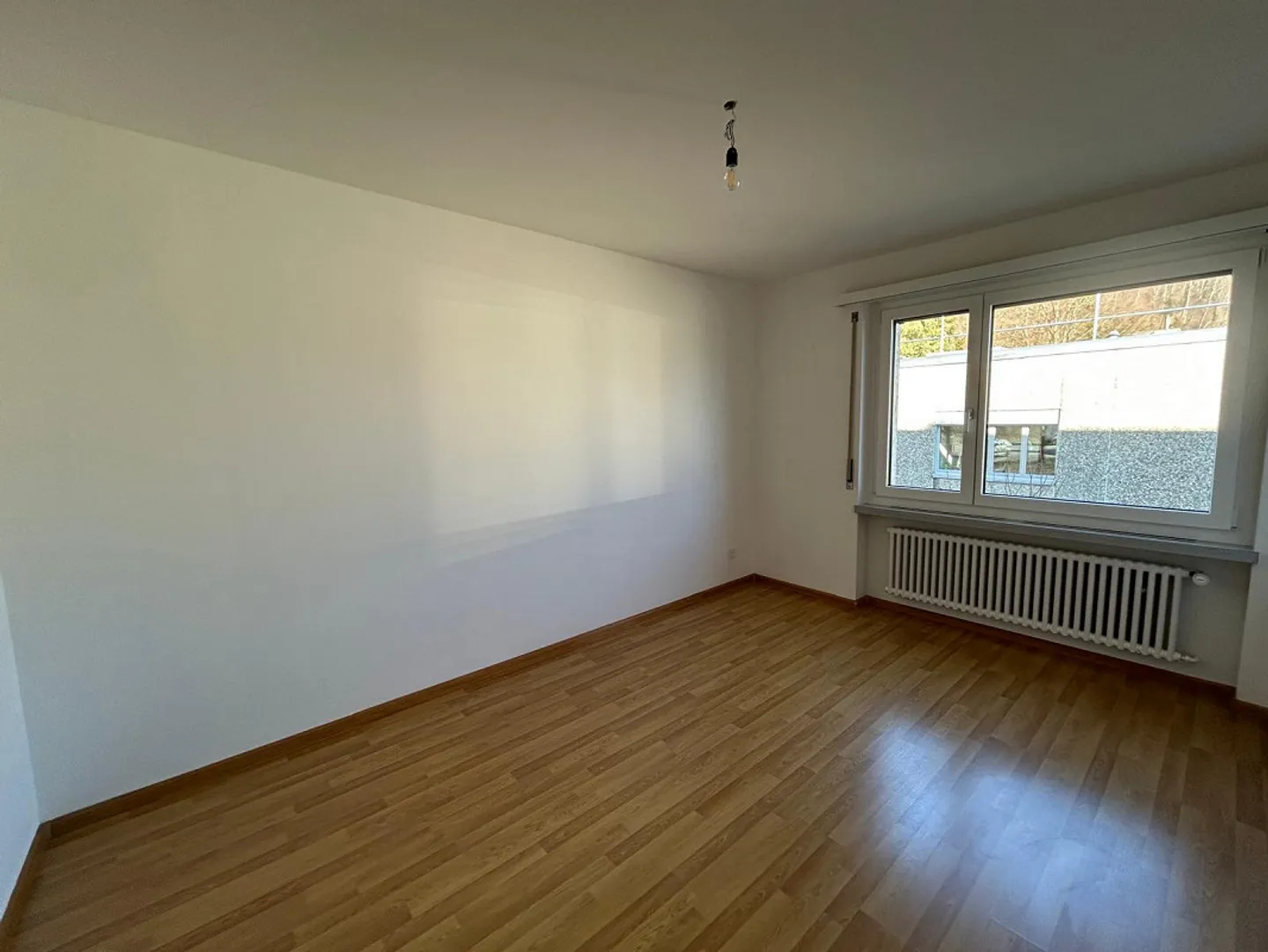 Practical 3.5-room apartment in a convenient location - Photo 9 of 10