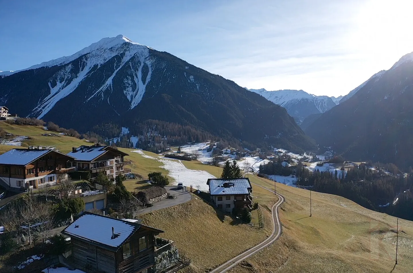 Traumhaftes Grundstück an toller Aussichtslage im Albulatal- Schmitten - Foto 4 di 7