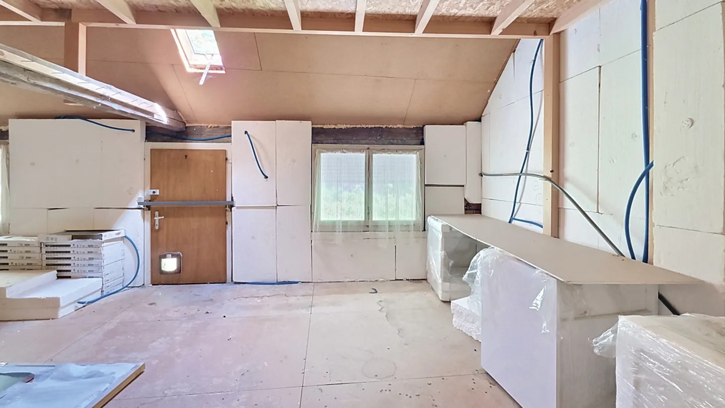 Casa 6.5 stanze da ristrutturare con terrazza / giardino a Estavayer / FR - Foto 17 di 18
