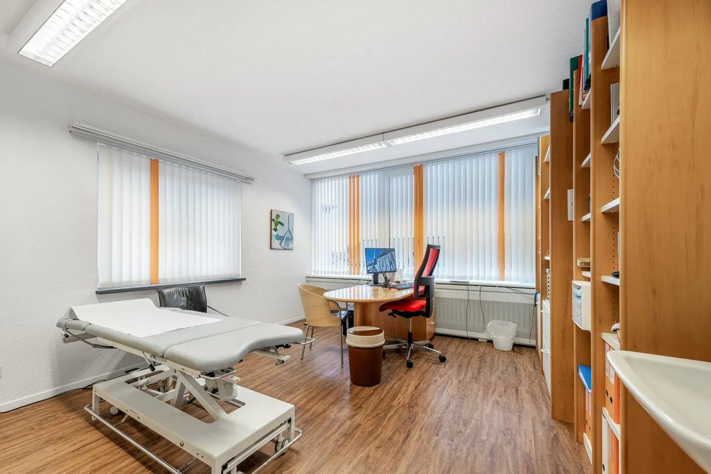 La posizione ideale per il tuo studio – 3 mesi senza affitto - Foto 3 di 6