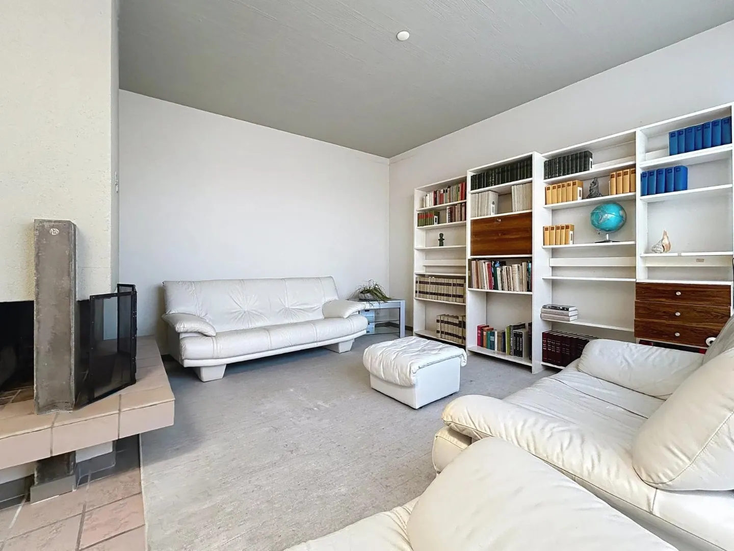 Villa indipendente nelle alture di Neuchâtel, vista lago e alpi - Foto 5 di 12