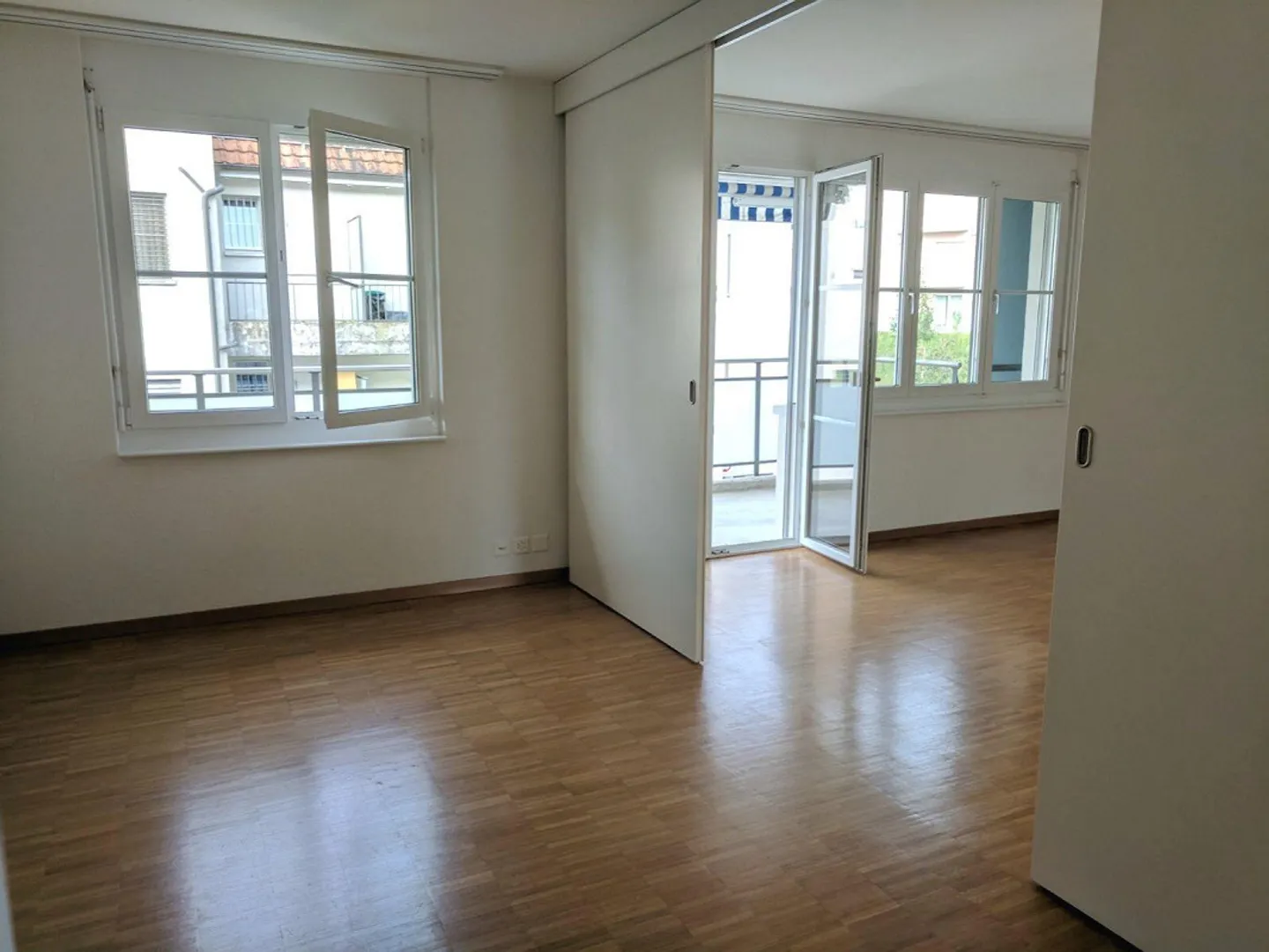 Appartamento 4.5 stanze a Pfungen - Foto 6 di 11