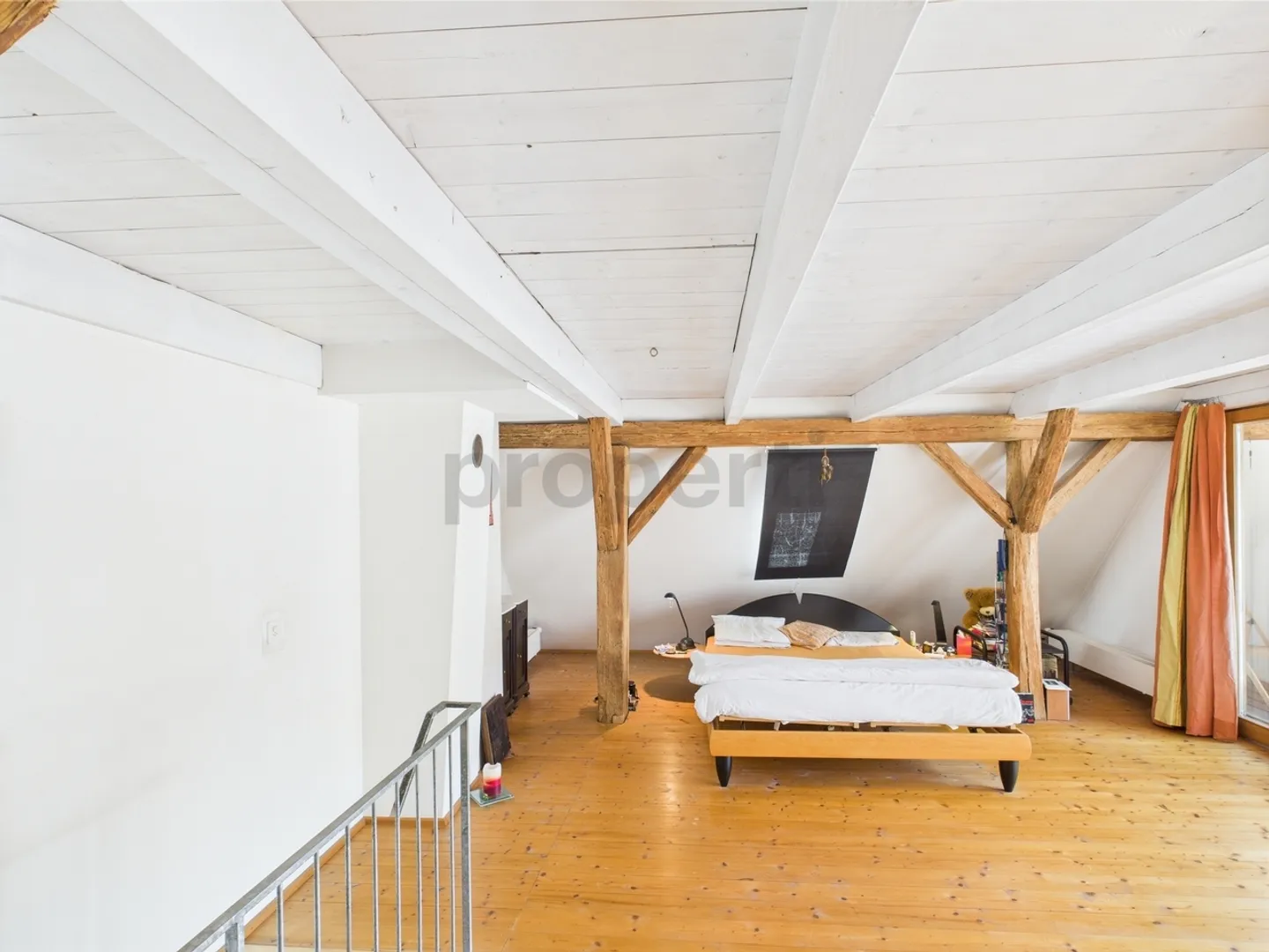 Verzauberndes und liebevoll gepflegtes Einfamilienhaus für Famiien auf 4 grosszügigen Etagen - Photo 8 of 11