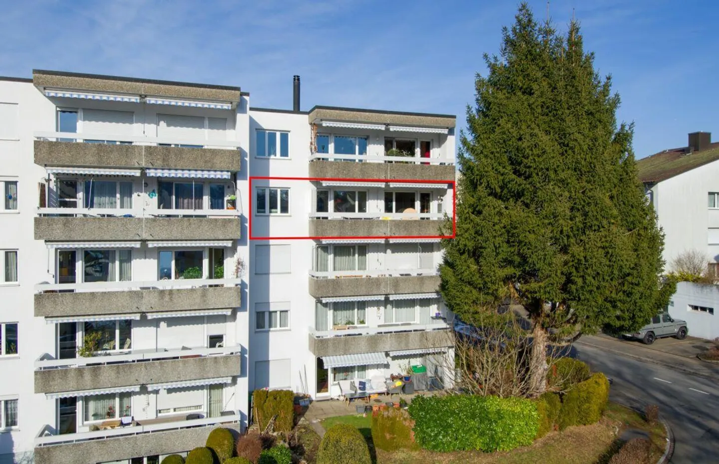 Sun and City Proximity: 3½-ROOM APARTMENT IN A POPULAR LOCATION - Photo 1 of 12