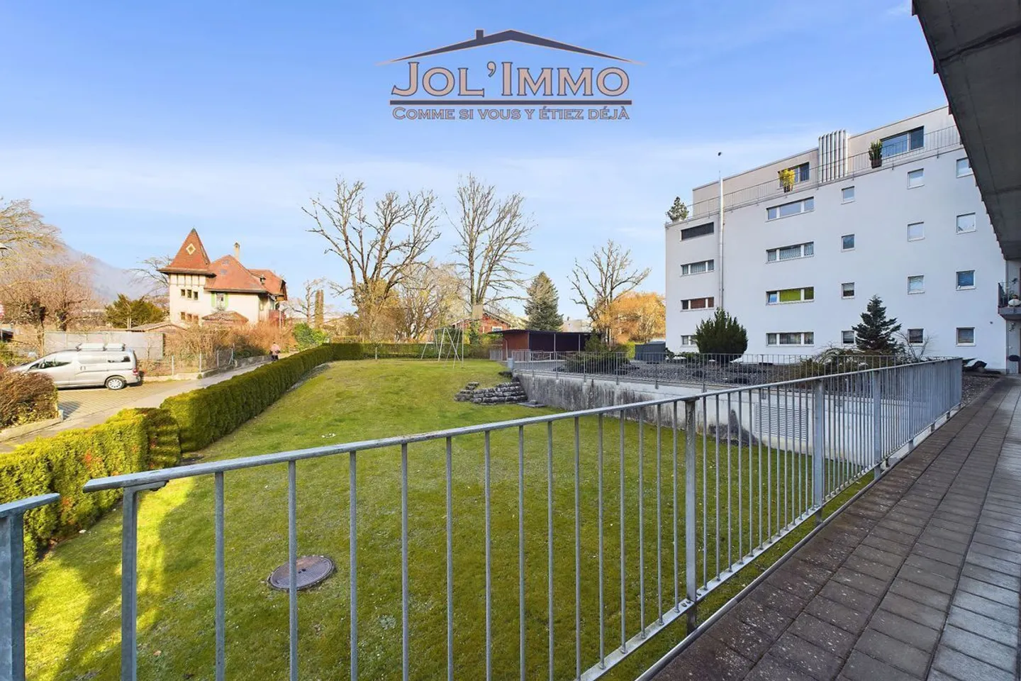 Attico con vista panoramica a 360° a Biel - Un'opportunità unica! - Foto 12 di 13