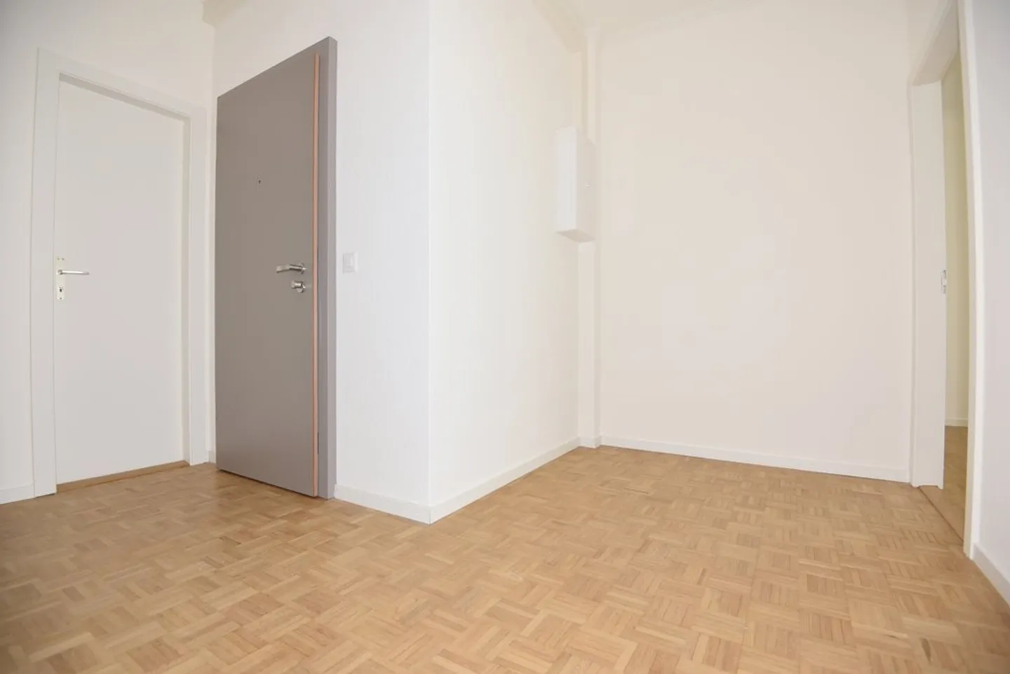 Au coeur de la ville - Dans un immeuble historique - Photo 2 sur 6