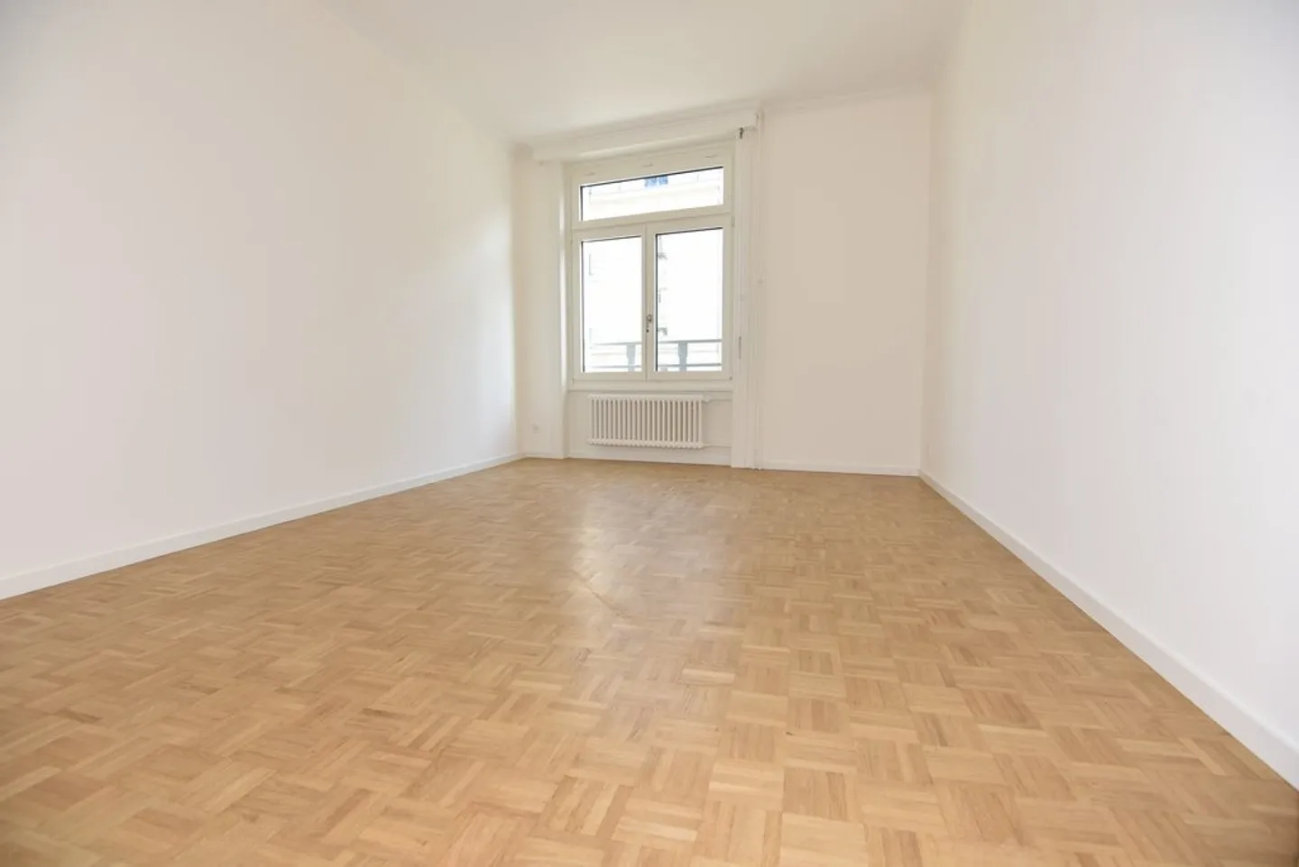 Au coeur de la ville - Dans un immeuble historique - Photo 3 sur 6