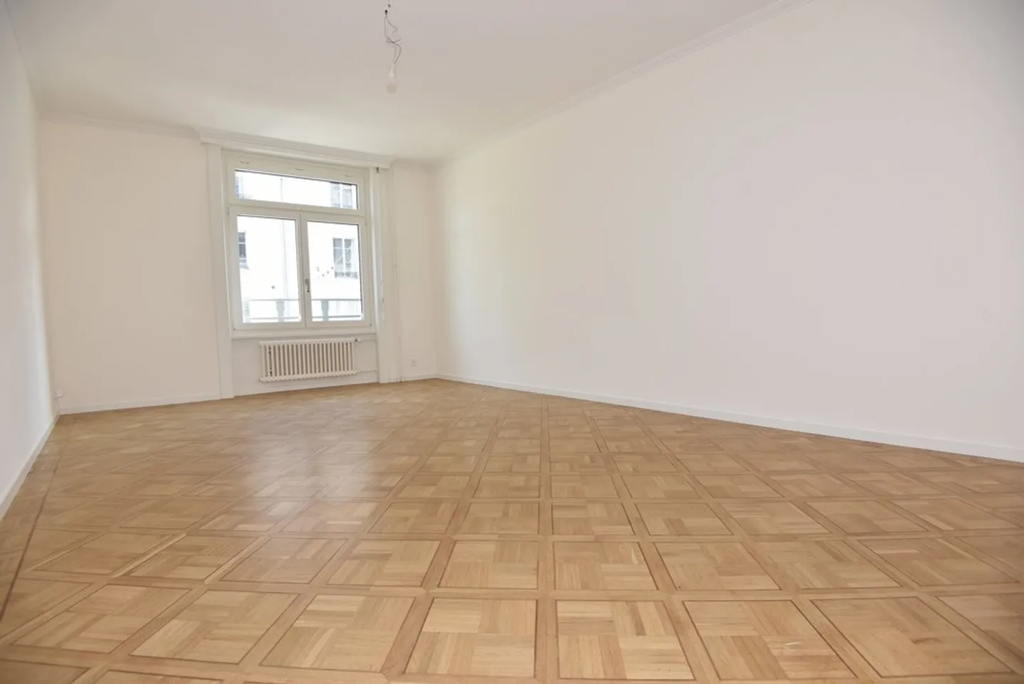 Au coeur de la ville - Dans un immeuble historique - Photo 1 sur 6