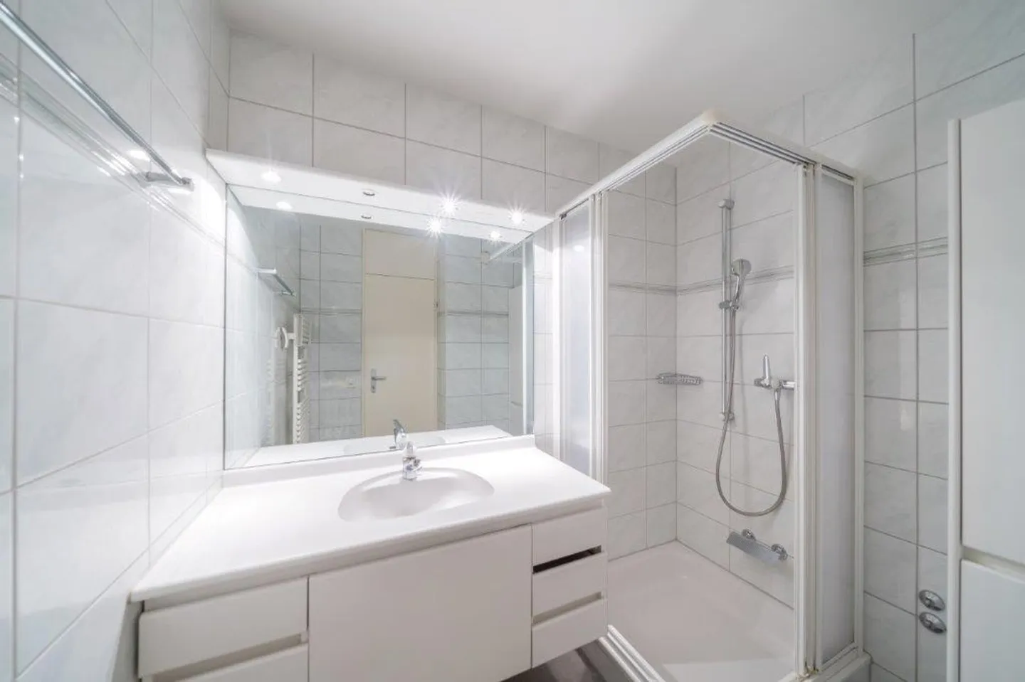 Charmante appartement 3.5 pièces dans un endroit calme à Küsnacht - Photo 10 sur 19