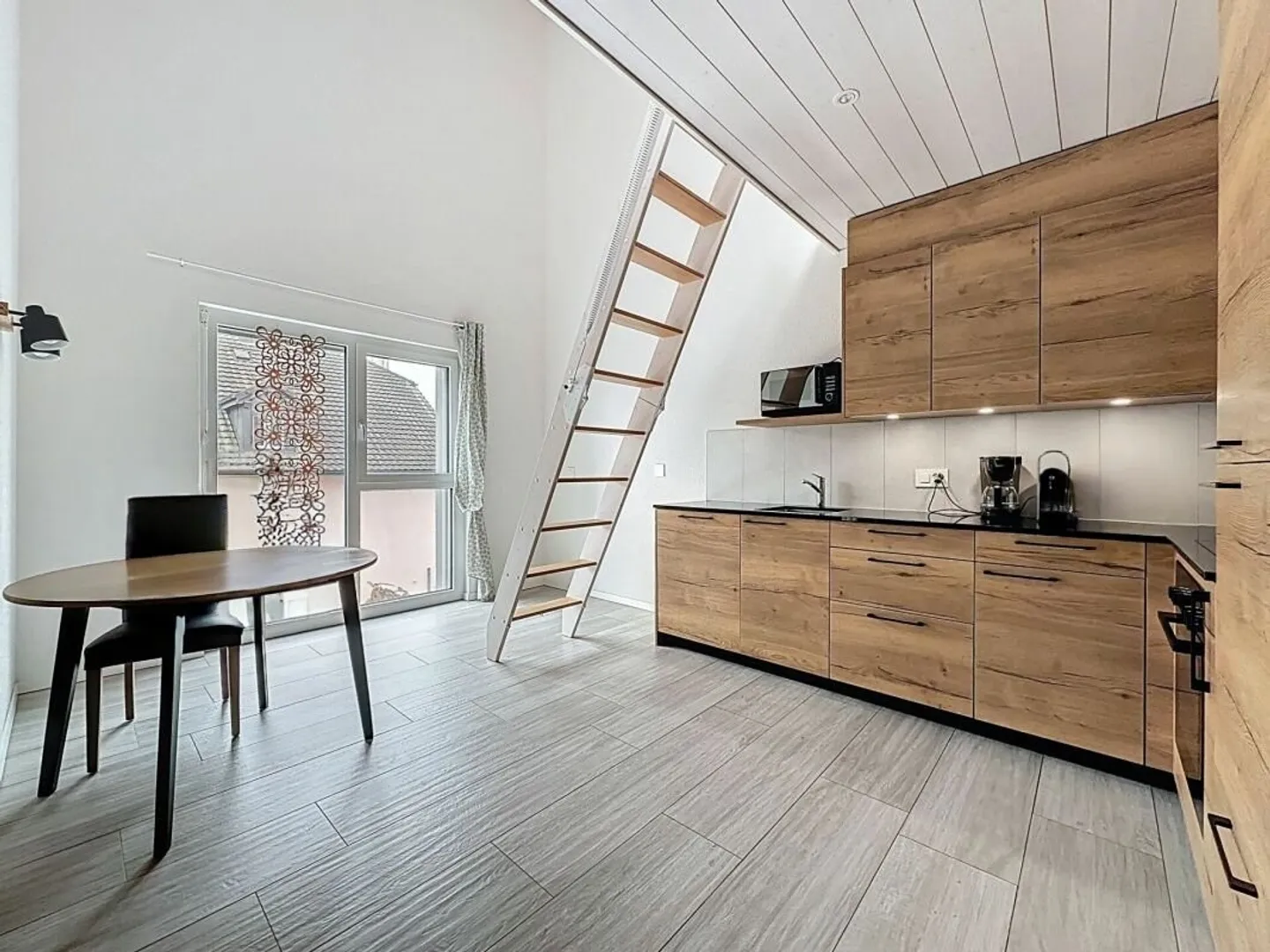 3,5-ZIMMER-WOHNUNG MIT BALKON - Foto 2 von 11