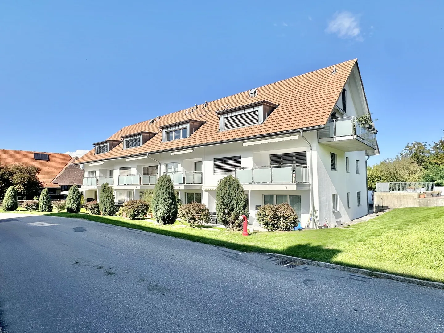 Appartamento attraente di 3,5 stanze con area giardino - Foto 9 di 13