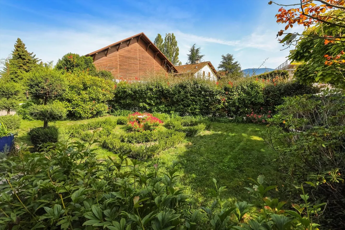 Incantevole villa di campagna con giardino ai margini dei vigneti di Jussy - Foto 13 di 13