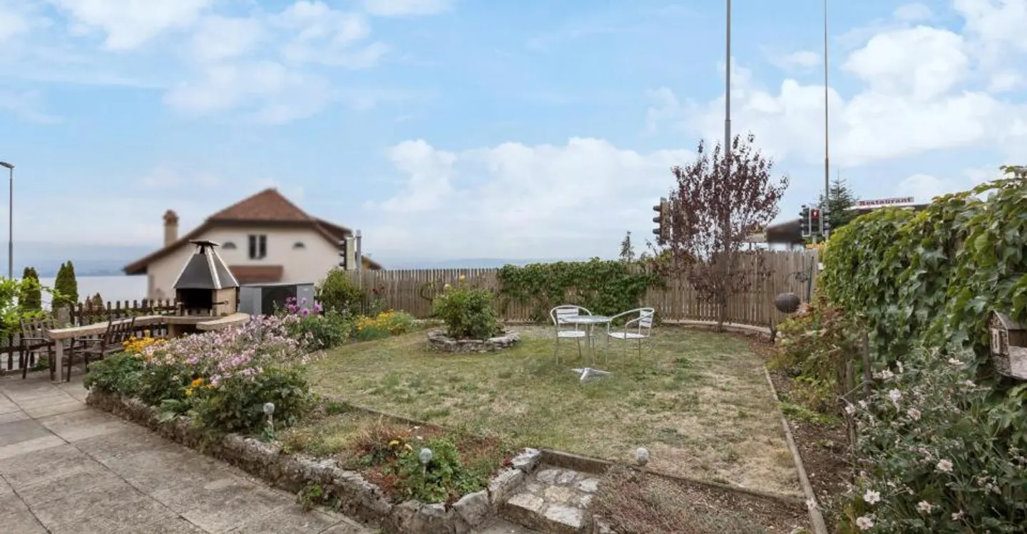 Charmante maison individuelle avec vue sur le lac de Neuchâtel - Foto 4 di 7