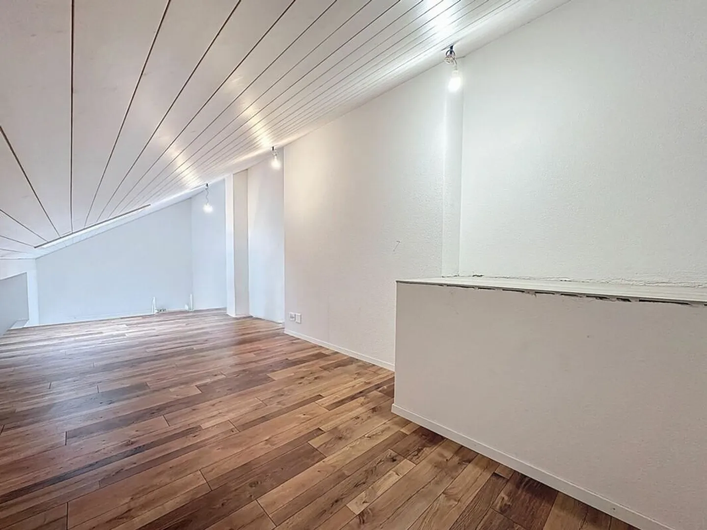 3,5-ZIMMER-WOHNUNG MIT BALKON - Foto 7 von 11