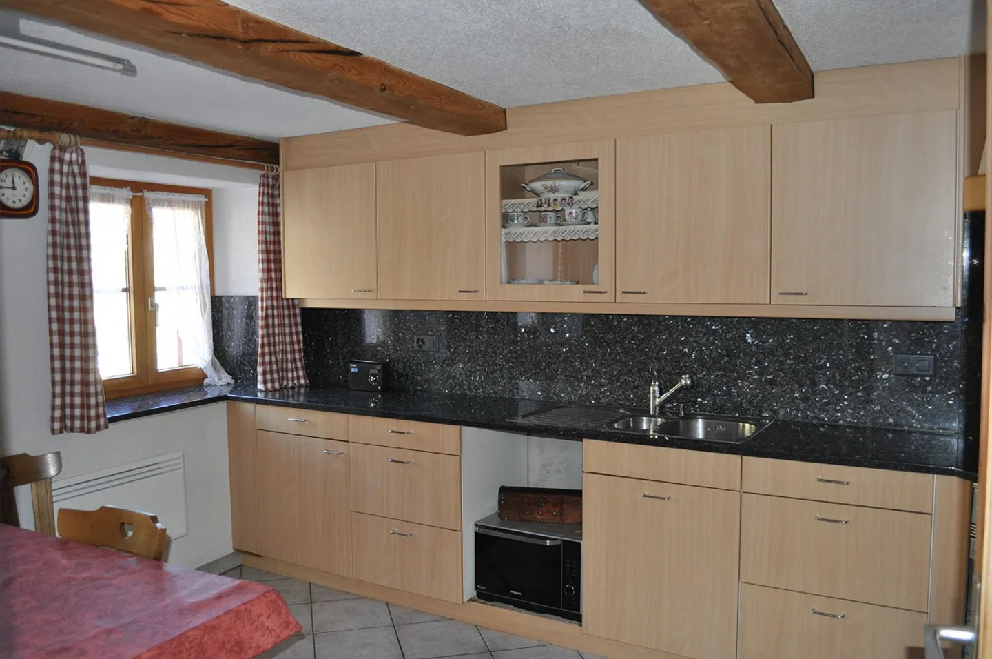 Spacious farmhouse with barn building in Fuldera - Photo 5 of 15
