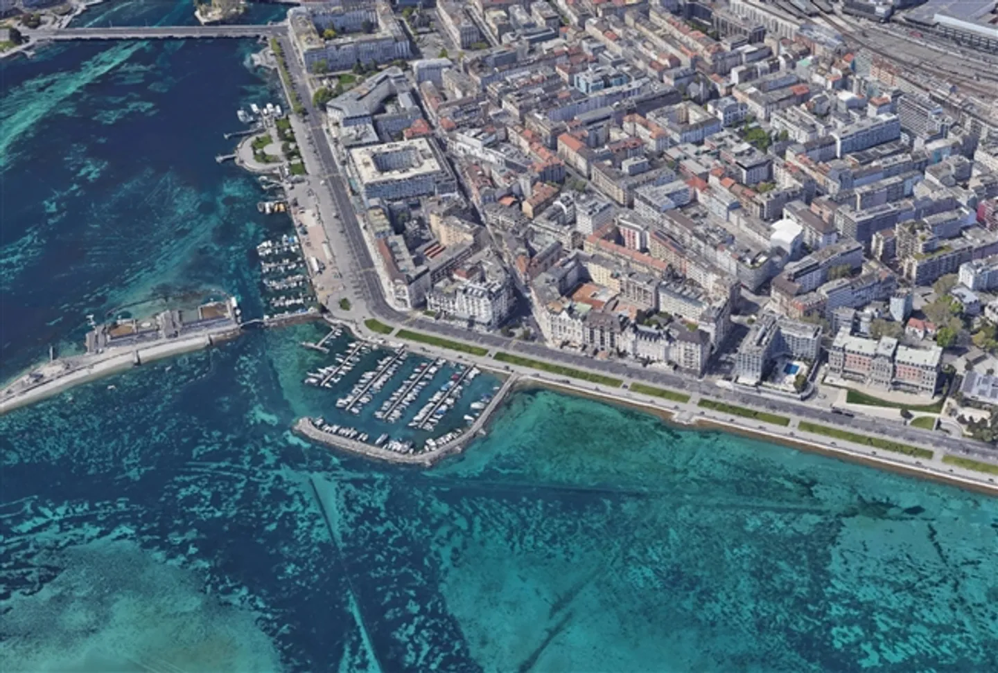 Bureau Central à Genève - Photo 1 sur 11