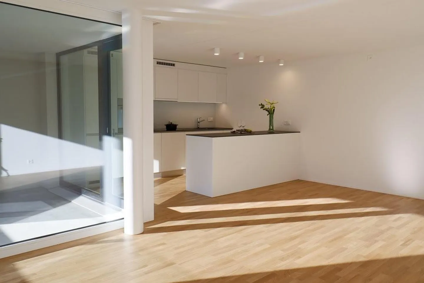 Modern and beautiful living in Wabern! - Photo 3 of 6