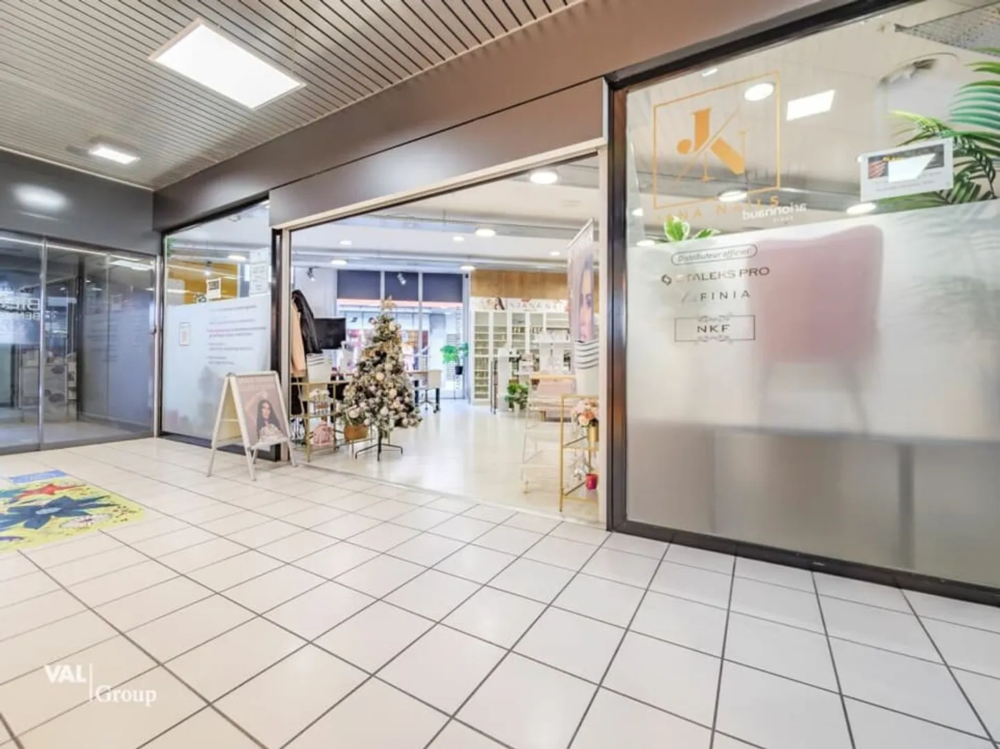 Local commercial en Ville de Sion - Foto 5 di 6