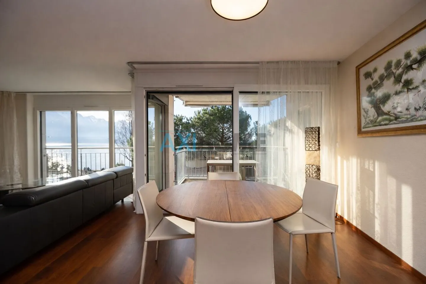 In Esclusiva! Sublime appartamento di 4,5 locali di fronte al molo di Montreux - Foto 4 di 20