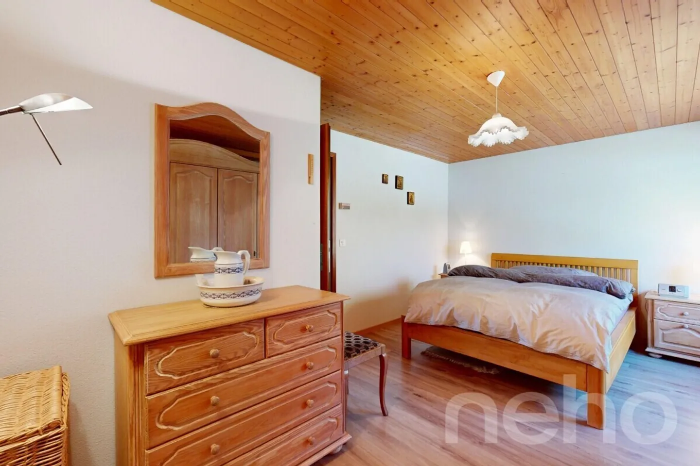 Attractive Row House in a Quiet Location - Photo 7 of 12