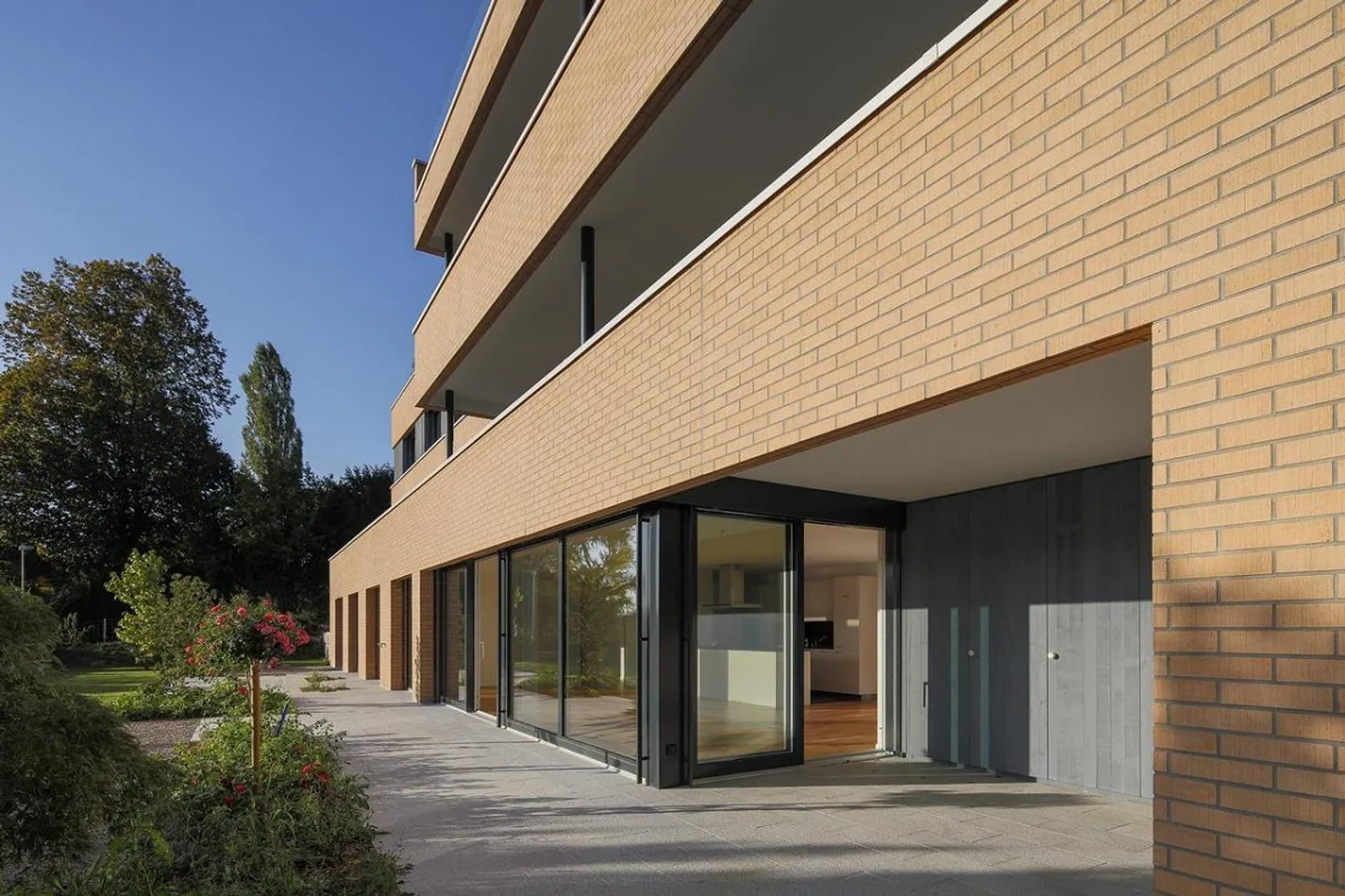 Exklusives Wohnen mit Stil und Komfort in Münsingen - Photo 4 of 12