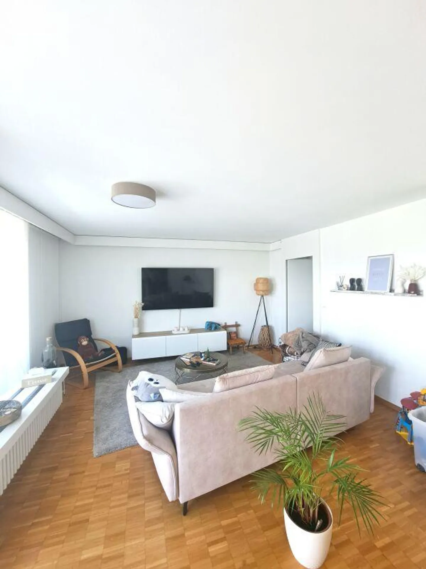 Appartamento moderno con ampia terrazza sul tetto - Foto 3 di 8