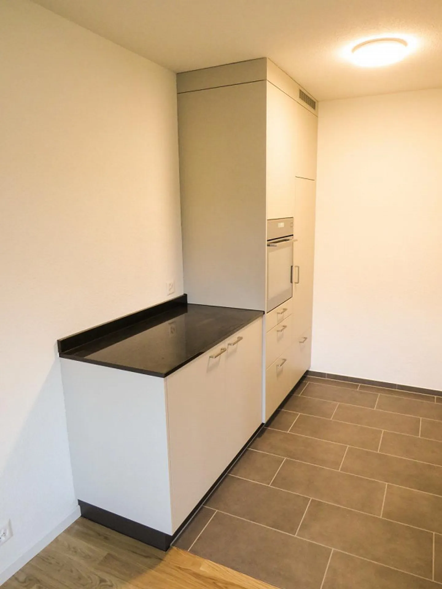 Appartement 2,5 pièces à louer à Emmenbrücke - Photo 2 sur 8