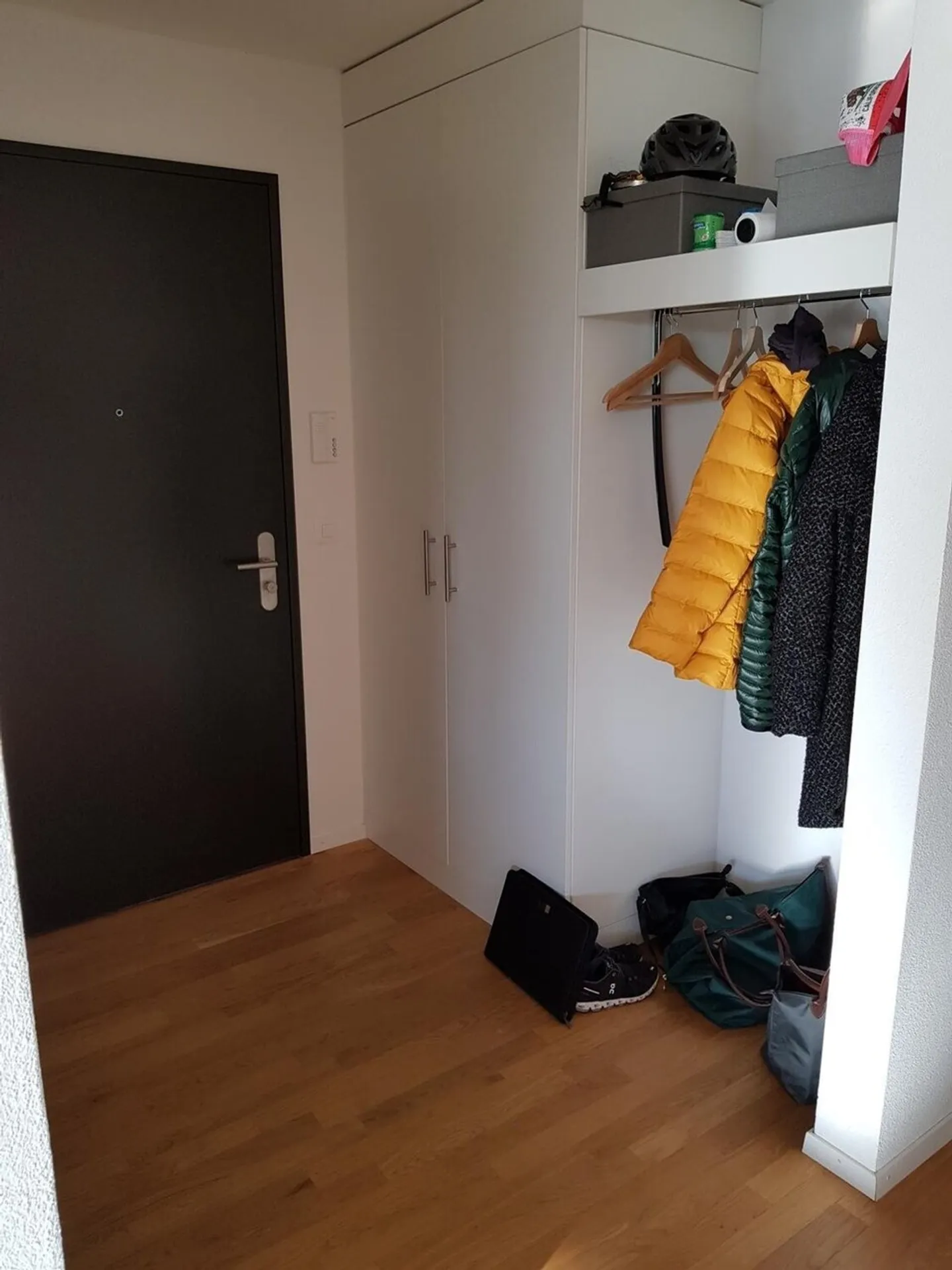 Apartment for rent - Photo 4 of 8