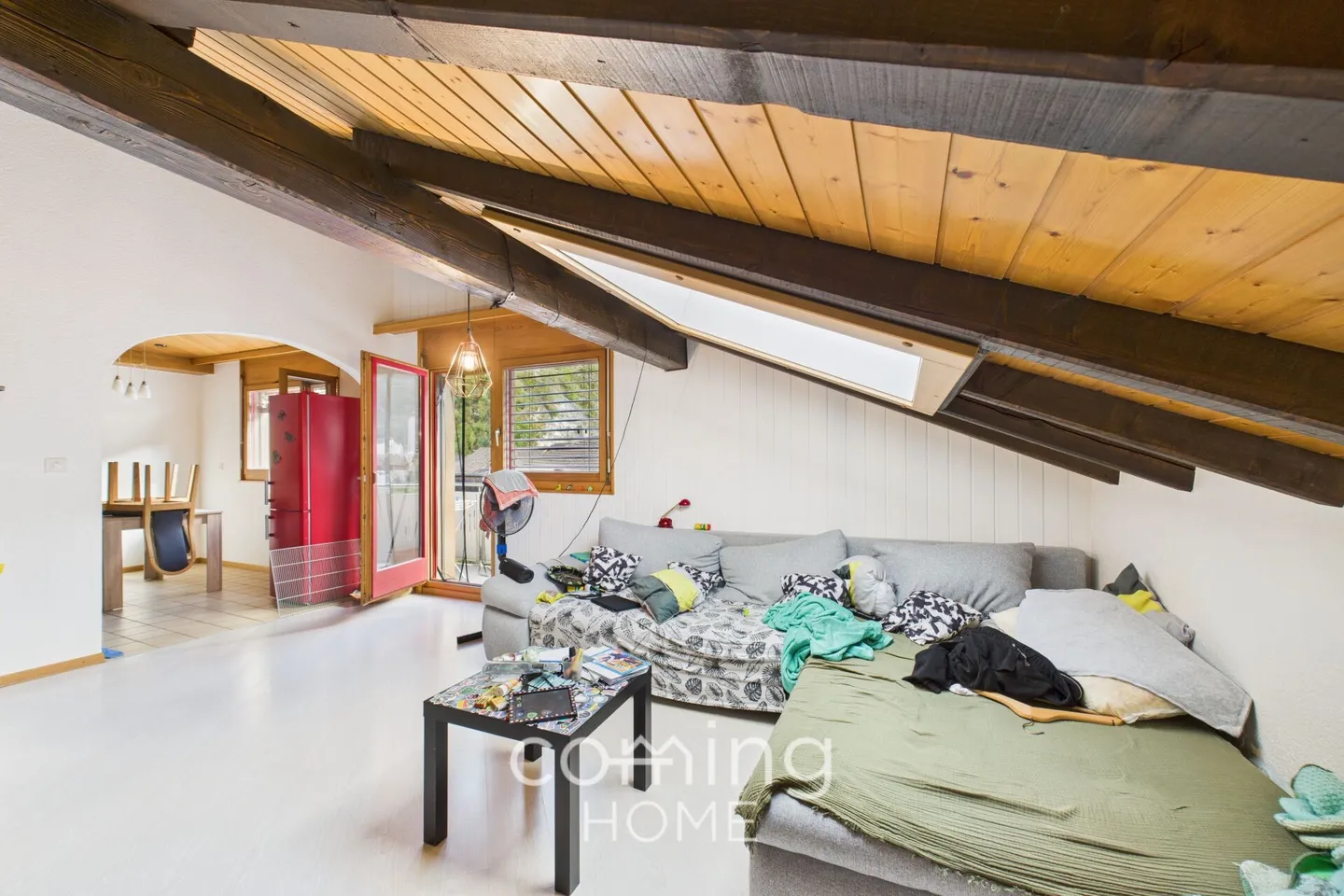 Maison multifamiliale attrayante avec grand espace commercial et trois appartements modernisés à Turtmann - Photo 14 sur 23