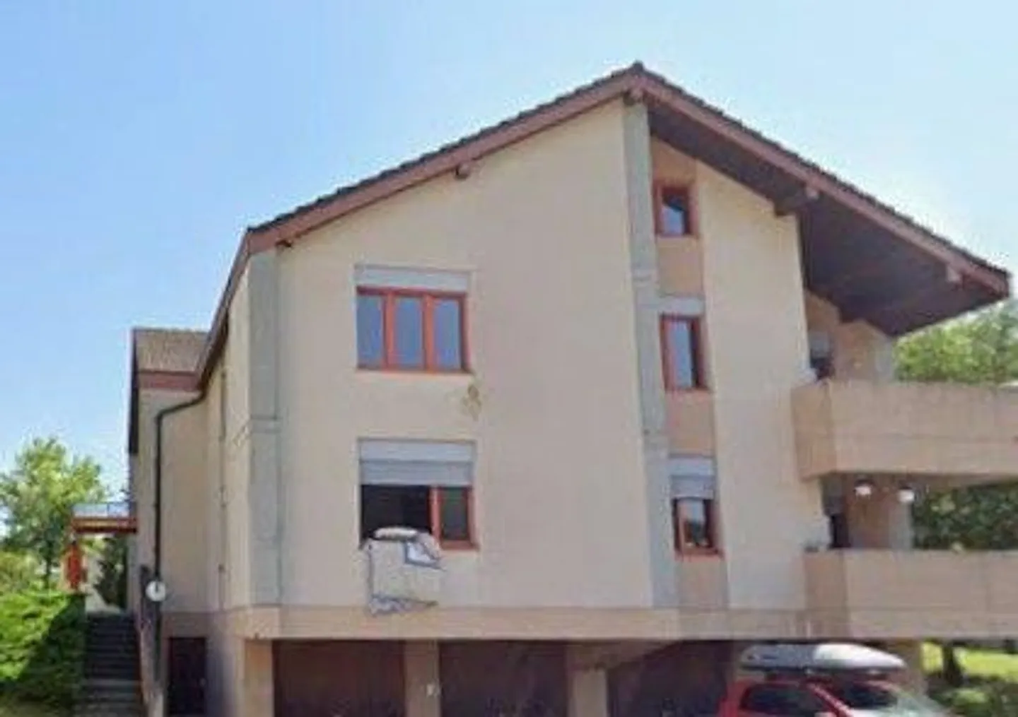 Casa plurifamiliare con 6 appartamenti - Foto 5 di 13